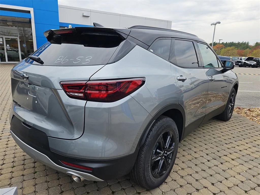 new 2025 Chevrolet Blazer car, priced at $46,985