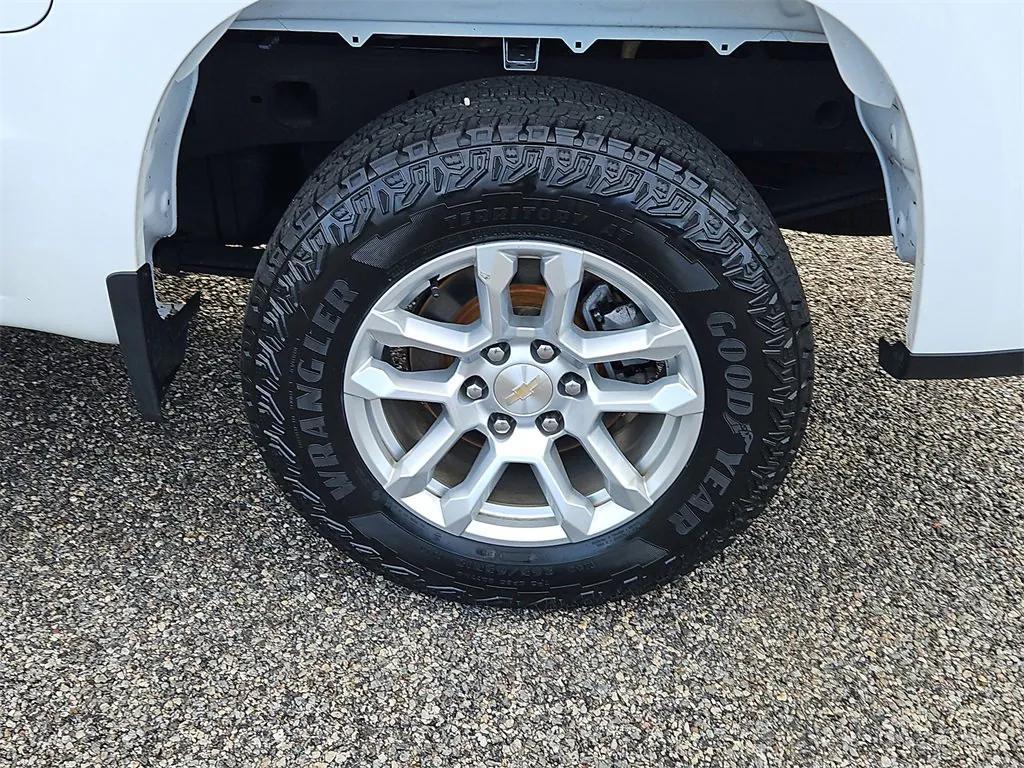 used 2023 Chevrolet Silverado 1500 car, priced at $32,987