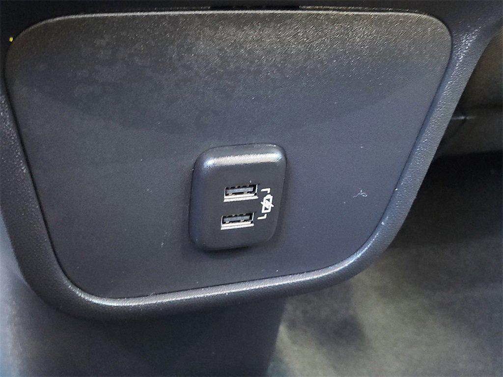 used 2024 Chevrolet Equinox car, priced at $24,987