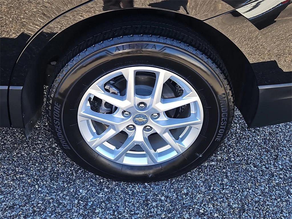 used 2024 Chevrolet Equinox car, priced at $24,887