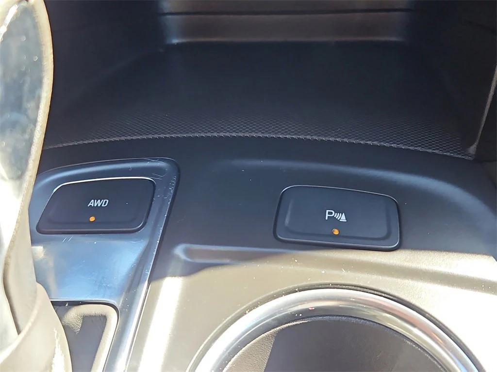 used 2024 Chevrolet Equinox car, priced at $24,887