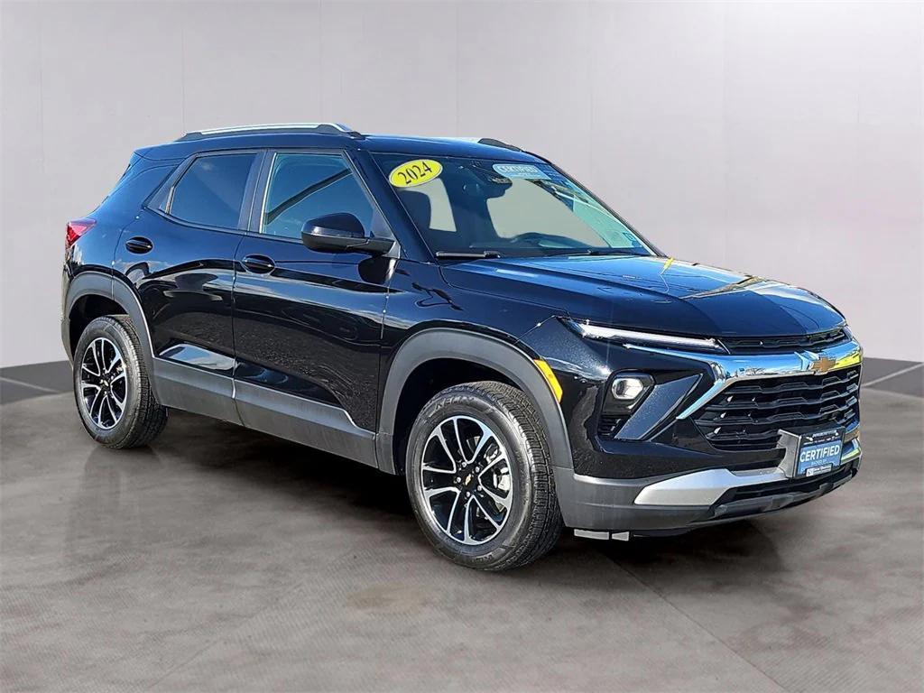 used 2024 Chevrolet TrailBlazer car, priced at $25,650