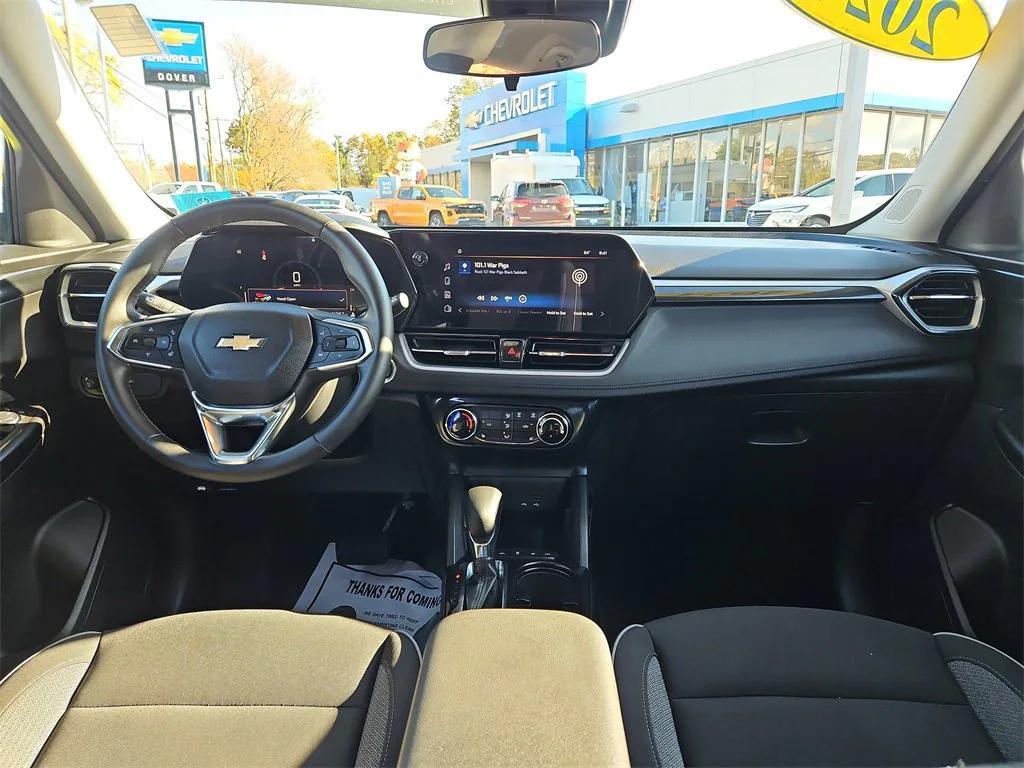 used 2024 Chevrolet TrailBlazer car, priced at $25,987