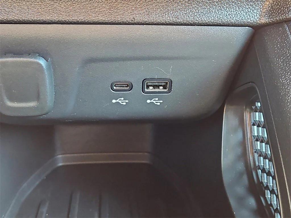 used 2024 Chevrolet TrailBlazer car, priced at $25,650