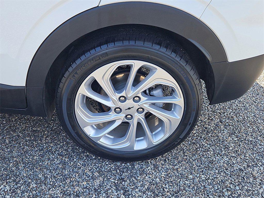 used 2022 Chevrolet Bolt EUV car, priced at $19,987