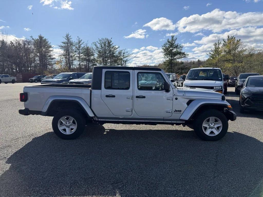 used 2023 Jeep Gladiator car, priced at $29,987
