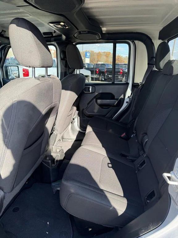 used 2023 Jeep Gladiator car, priced at $29,987