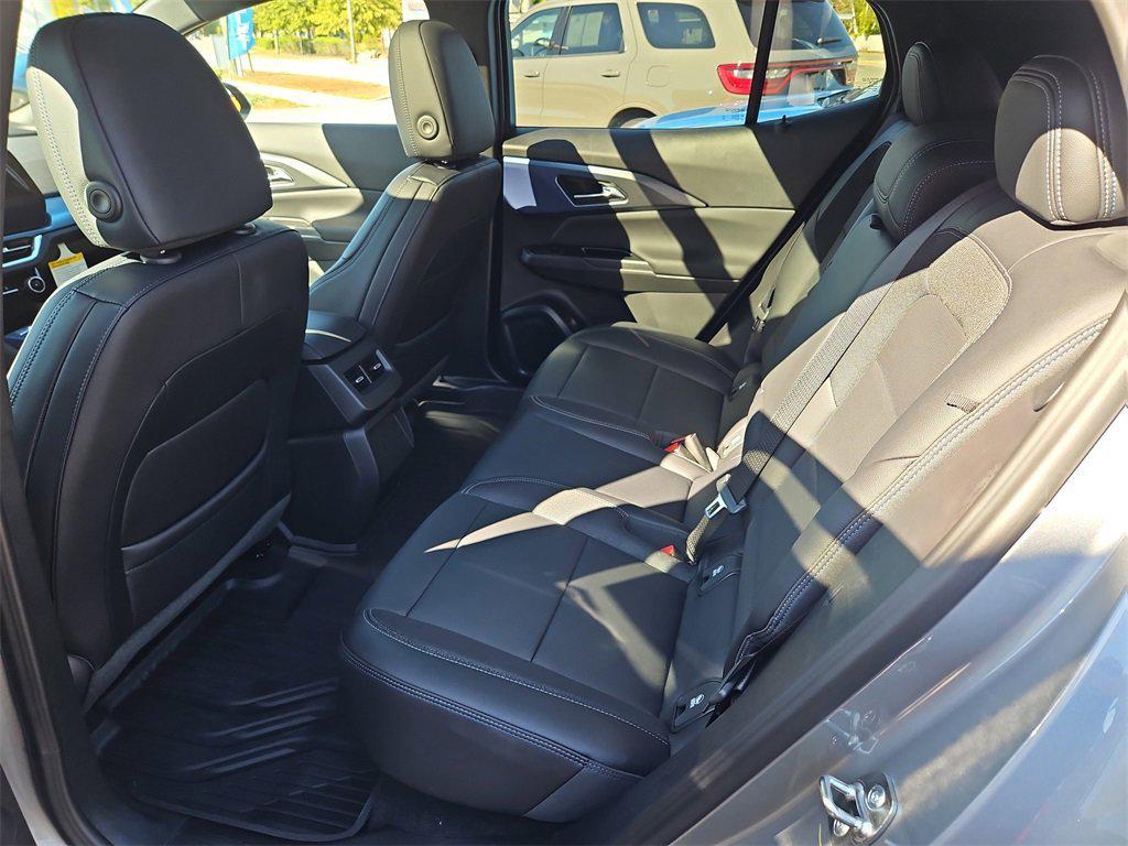 new 2025 Chevrolet Equinox EV car, priced at $44,015