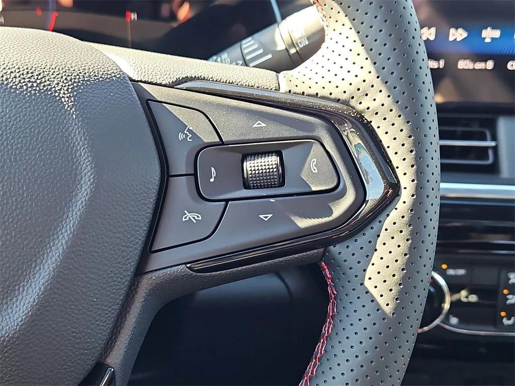 new 2025 Chevrolet Trax car, priced at $27,980