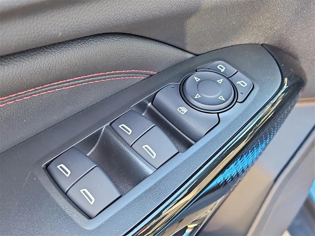 new 2025 Chevrolet Trax car, priced at $27,980