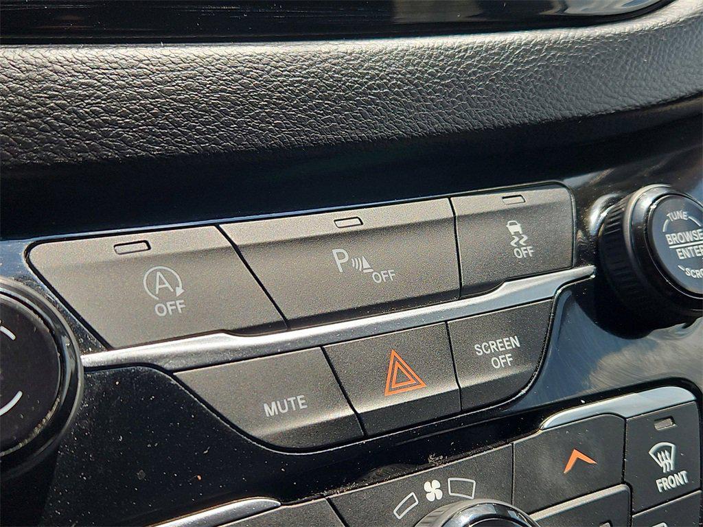 used 2019 Chrysler Pacifica car, priced at $14,487