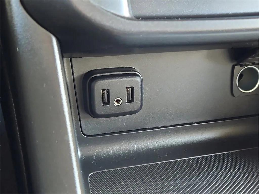 used 2022 Chevrolet Colorado car, priced at $33,987