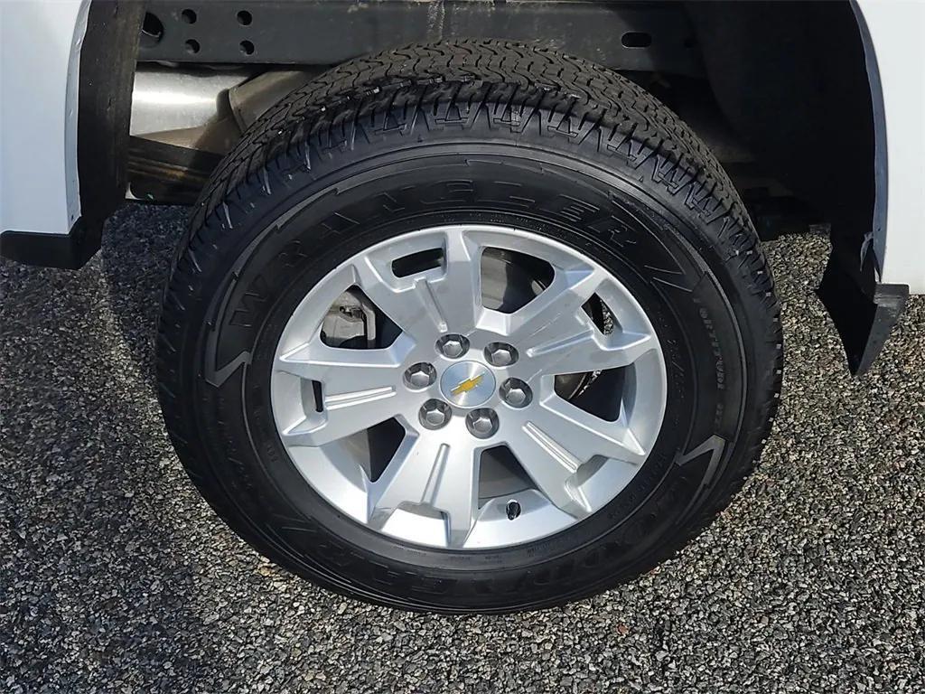 used 2022 Chevrolet Colorado car, priced at $33,987