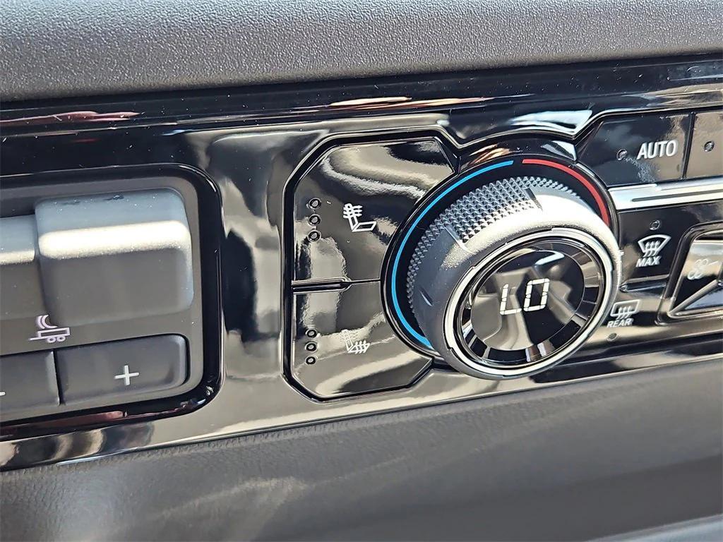 new 2025 Chevrolet Silverado 1500 car, priced at $57,270