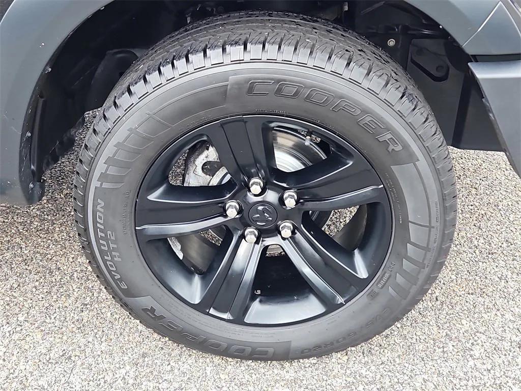 used 2021 Ram 1500 Classic car, priced at $27,987