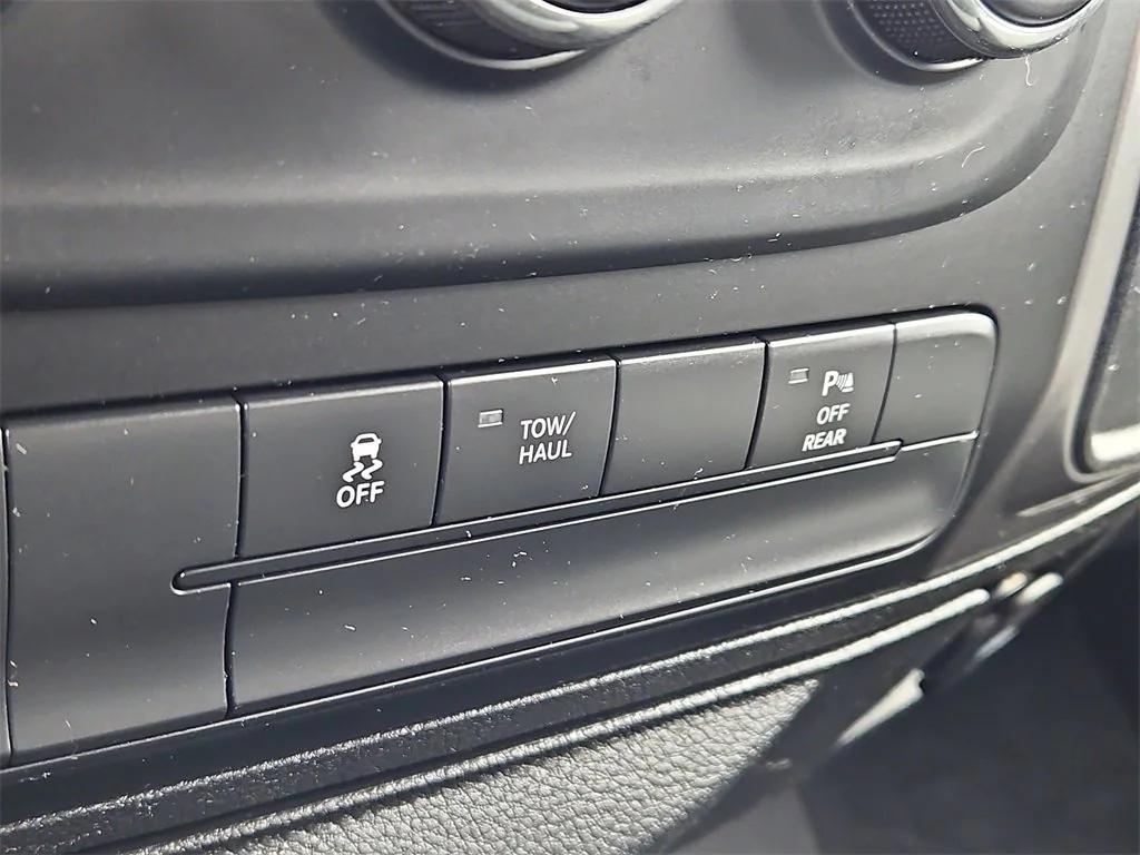 used 2021 Ram 1500 Classic car, priced at $27,987