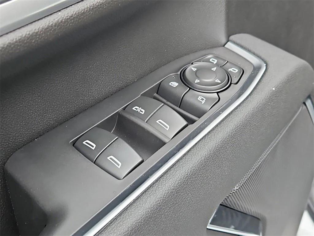 new 2025 Chevrolet Silverado 2500 car, priced at $67,039