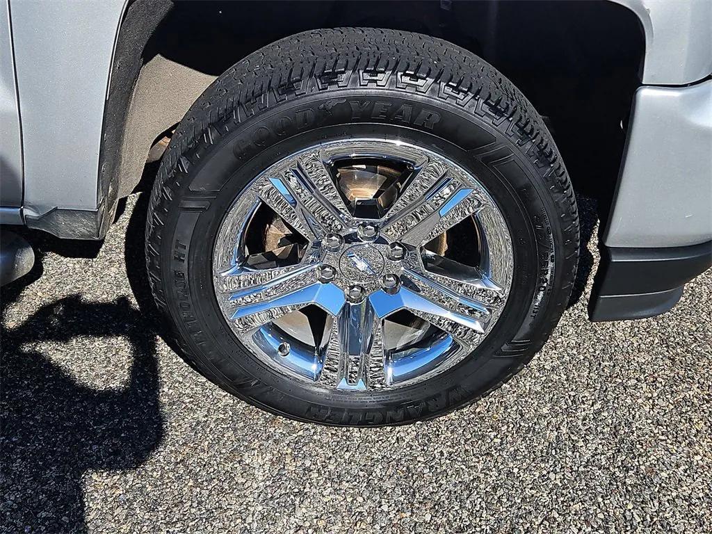 used 2019 Chevrolet Silverado 1500 car, priced at $26,987