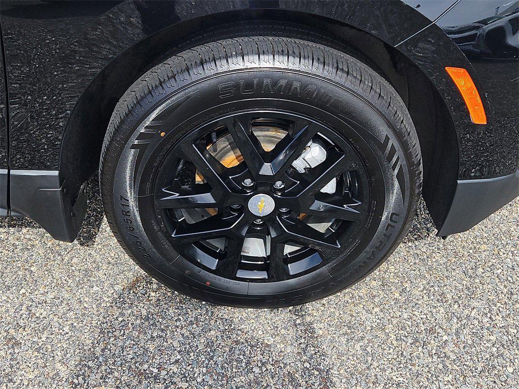 used 2022 Chevrolet Equinox car, priced at $21,387