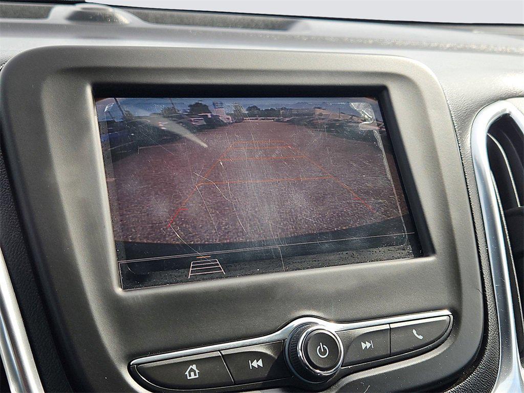 used 2022 Chevrolet Equinox car, priced at $21,387