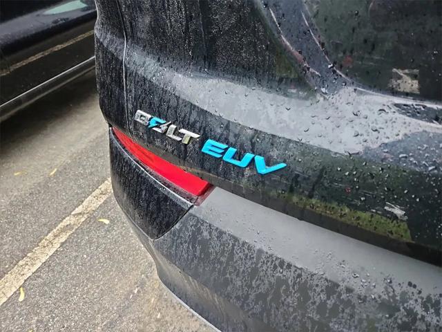 used 2022 Chevrolet Bolt EUV car, priced at $20,987