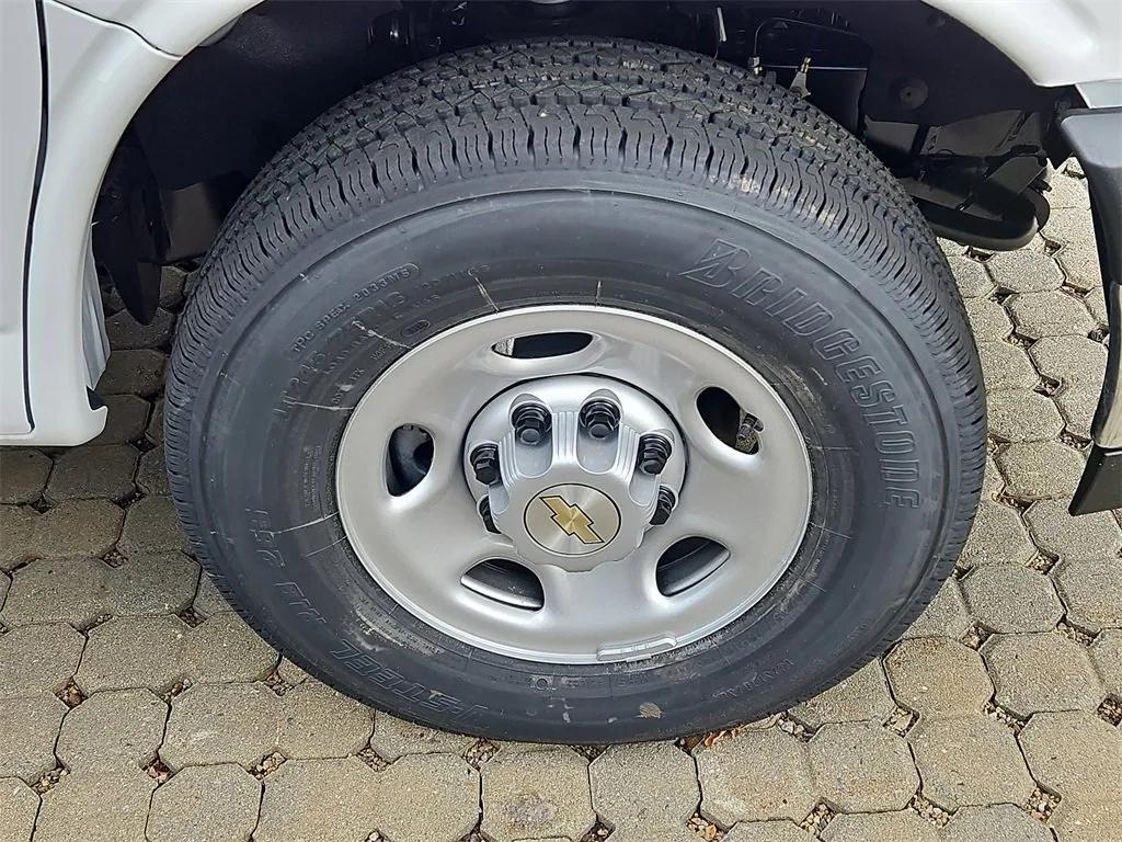 new 2025 Chevrolet Express 2500 car, priced at $46,565