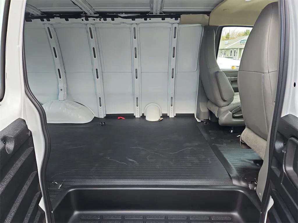 new 2025 Chevrolet Express 2500 car, priced at $46,565