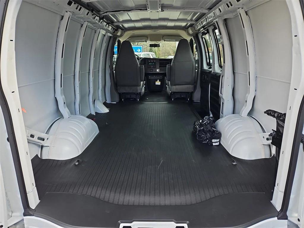 new 2025 Chevrolet Express 2500 car, priced at $46,565