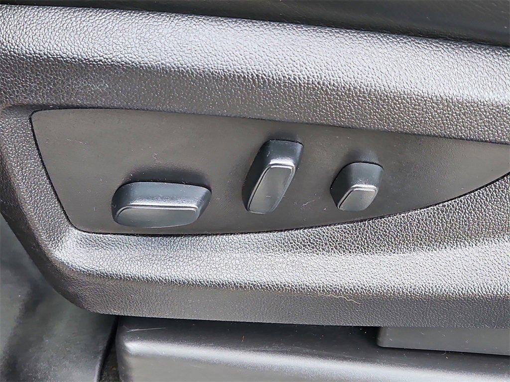 used 2018 GMC Sierra 1500 car, priced at $30,787