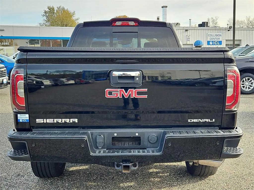 used 2018 GMC Sierra 1500 car, priced at $30,787