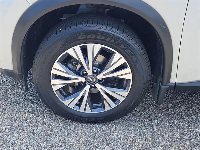 used 2022 Nissan Rogue car, priced at $25,487
