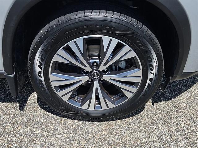 used 2022 Nissan Rogue car, priced at $25,487