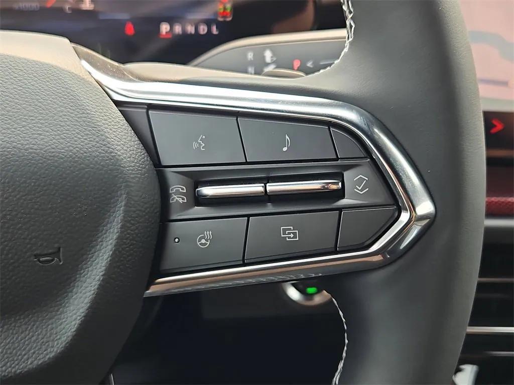 new 2026 Chevrolet Traverse car, priced at $51,094