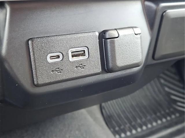 used 2021 Chevrolet Silverado 1500 car, priced at $30,987