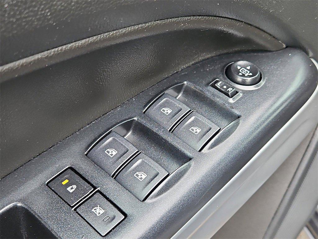 used 2022 Chevrolet Colorado car, priced at $31,987