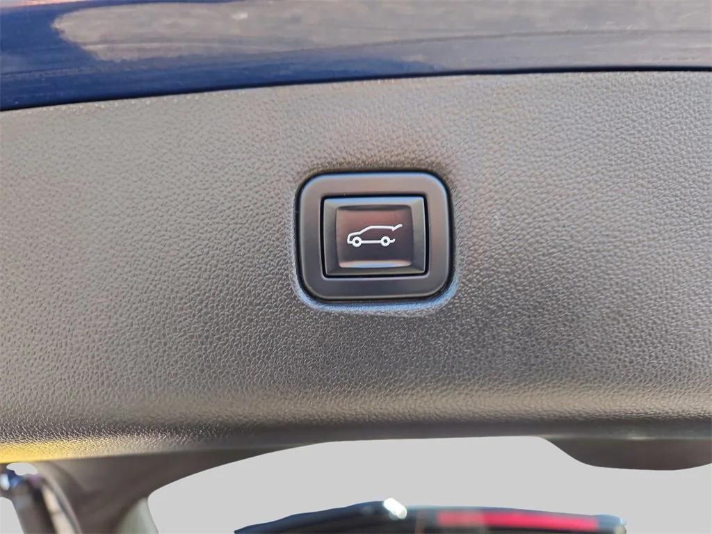 used 2022 Chevrolet Blazer car, priced at $26,787