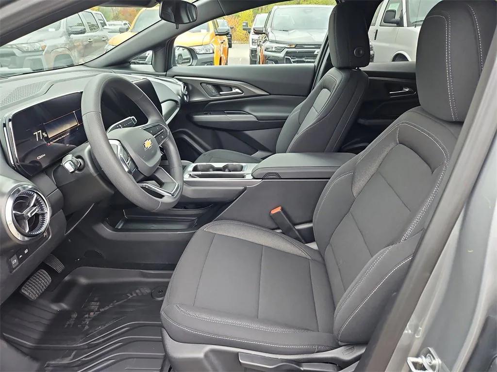 new 2026 Chevrolet Equinox EV car, priced at $34,390