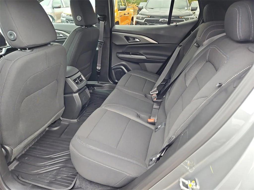 new 2026 Chevrolet Equinox EV car, priced at $34,390