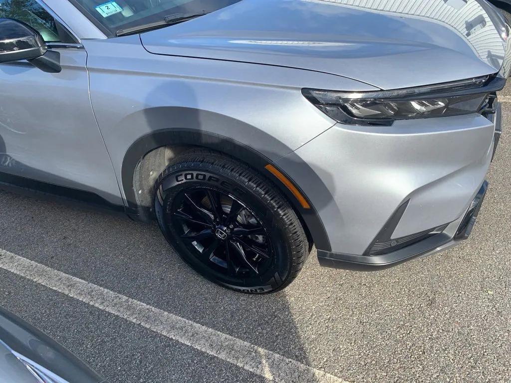 used 2025 Honda CR-V Hybrid car, priced at $36,987