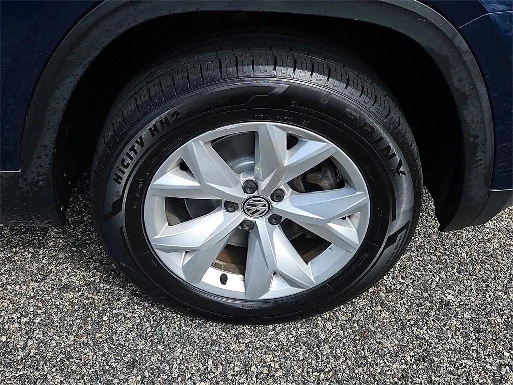 used 2018 Volkswagen Atlas car, priced at $12,787