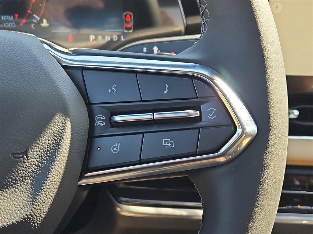 new 2026 Chevrolet Equinox car, priced at $39,215