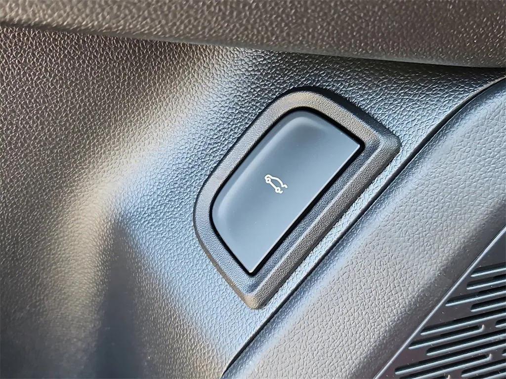 new 2026 Chevrolet Equinox car, priced at $37,215