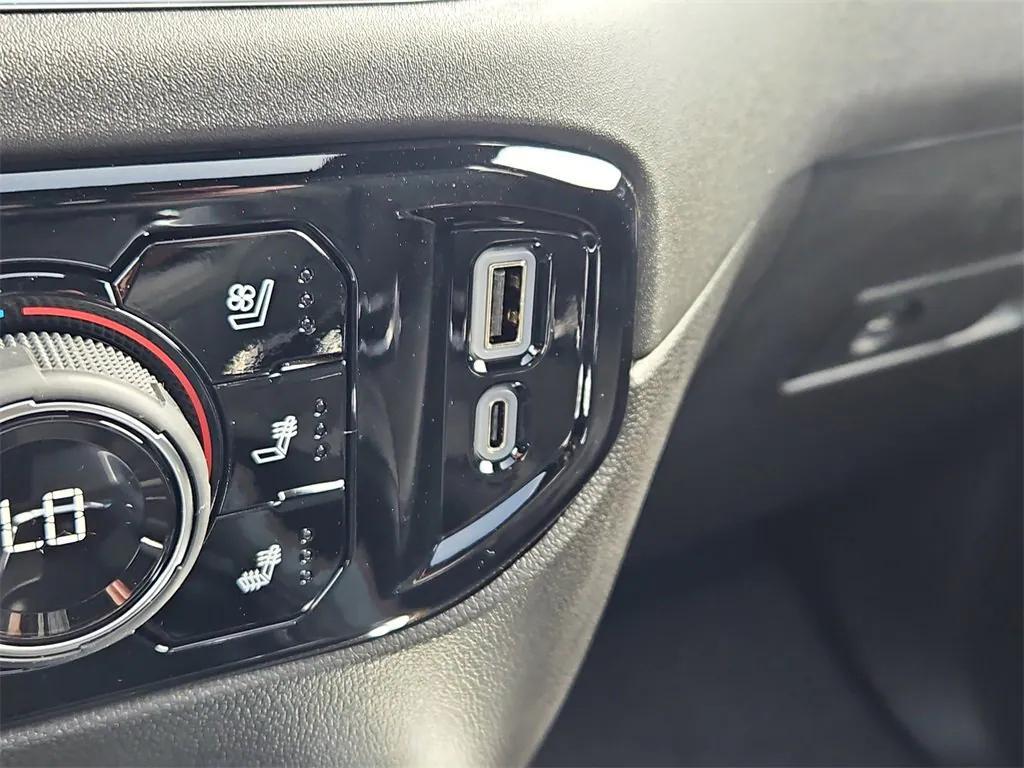 new 2025 Chevrolet Silverado 1500 car, priced at $66,105