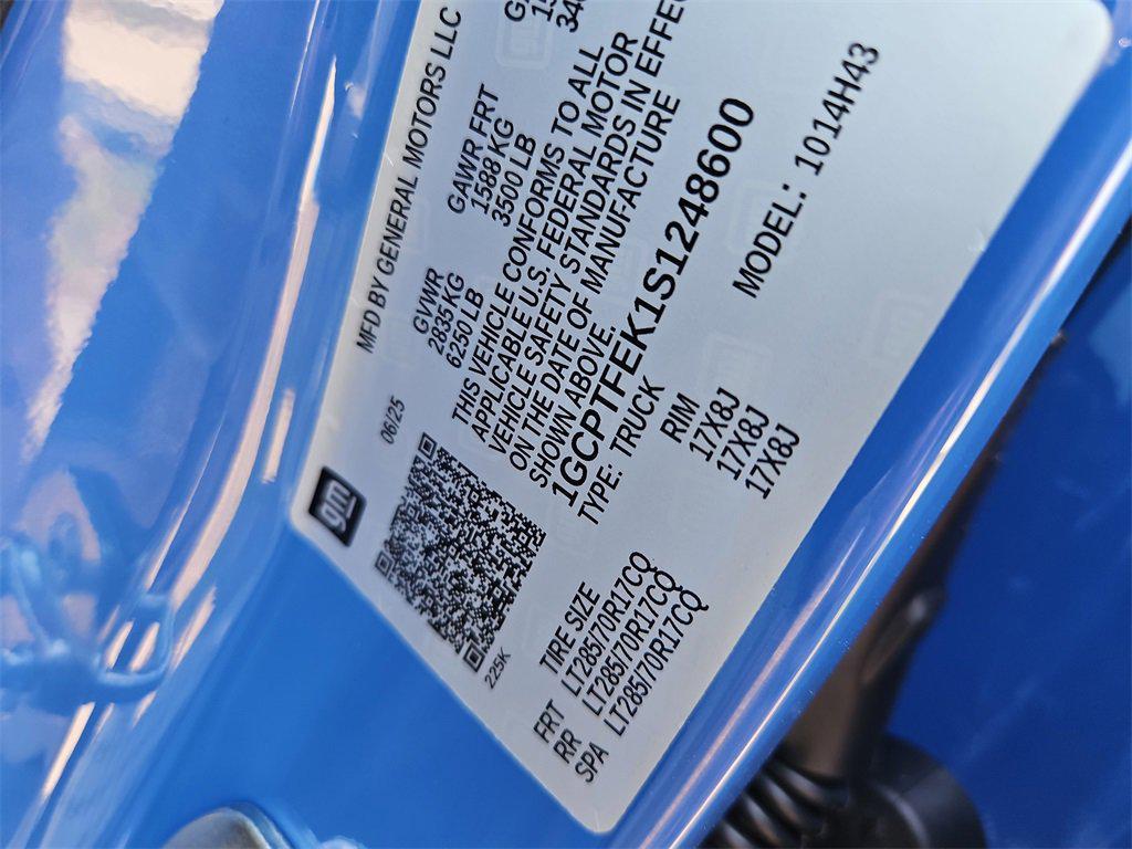 new 2025 Chevrolet Colorado car, priced at $57,385