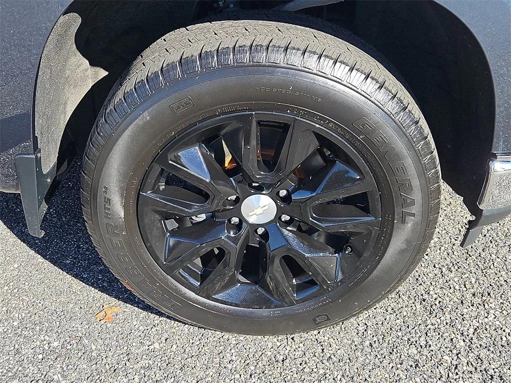 used 2021 Chevrolet Silverado 1500 car, priced at $31,987