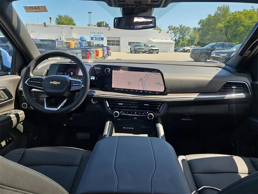 new 2025 Chevrolet Suburban car, priced at $74,280