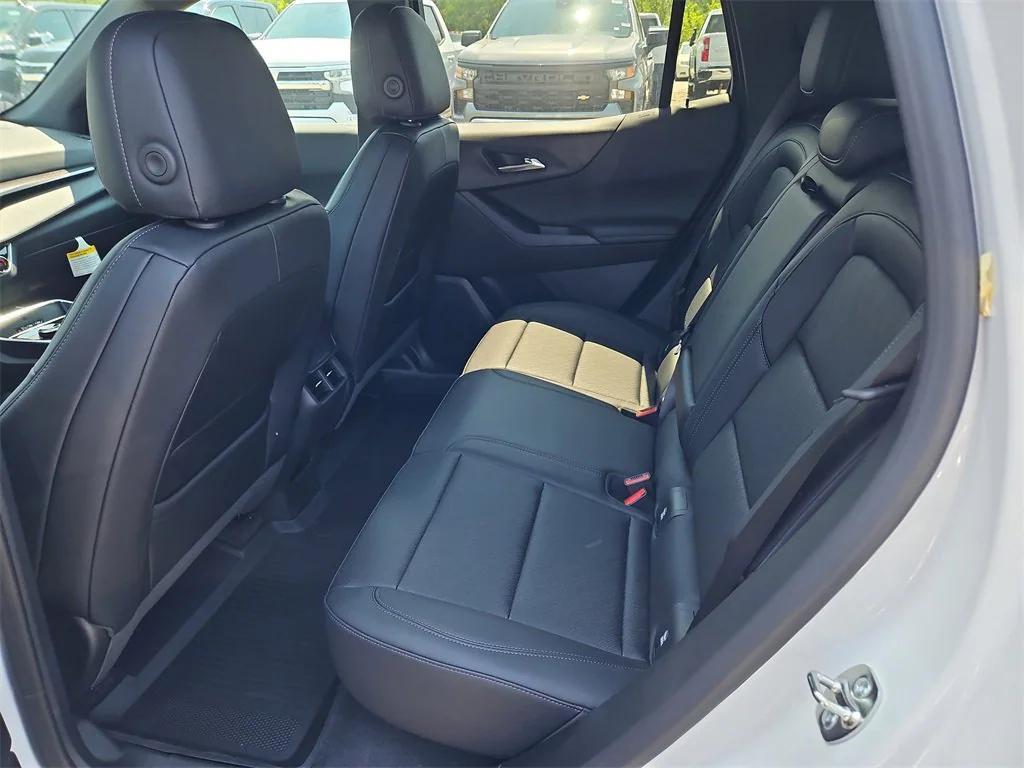 new 2026 Chevrolet Equinox car, priced at $33,365