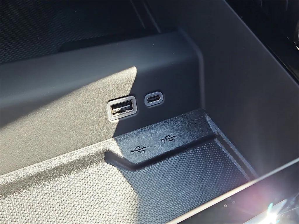 new 2025 Chevrolet Suburban car, priced at $84,785