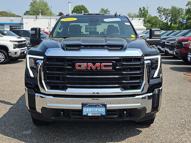 used 2024 GMC Sierra 2500 car, priced at $49,987