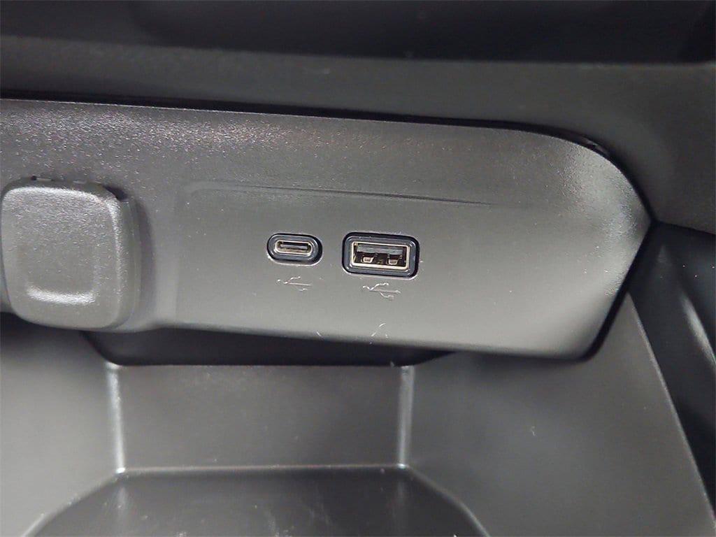 used 2025 Chevrolet Trax car, priced at $22,987